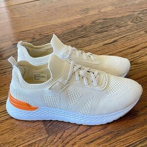 Crane Running Shoes Womens Size 9 Low Top Beige Athletic Sneakers Comfort